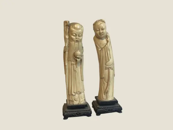 Vintage Sculpture | 1950s Ivory Solid Resin Statue Made In China