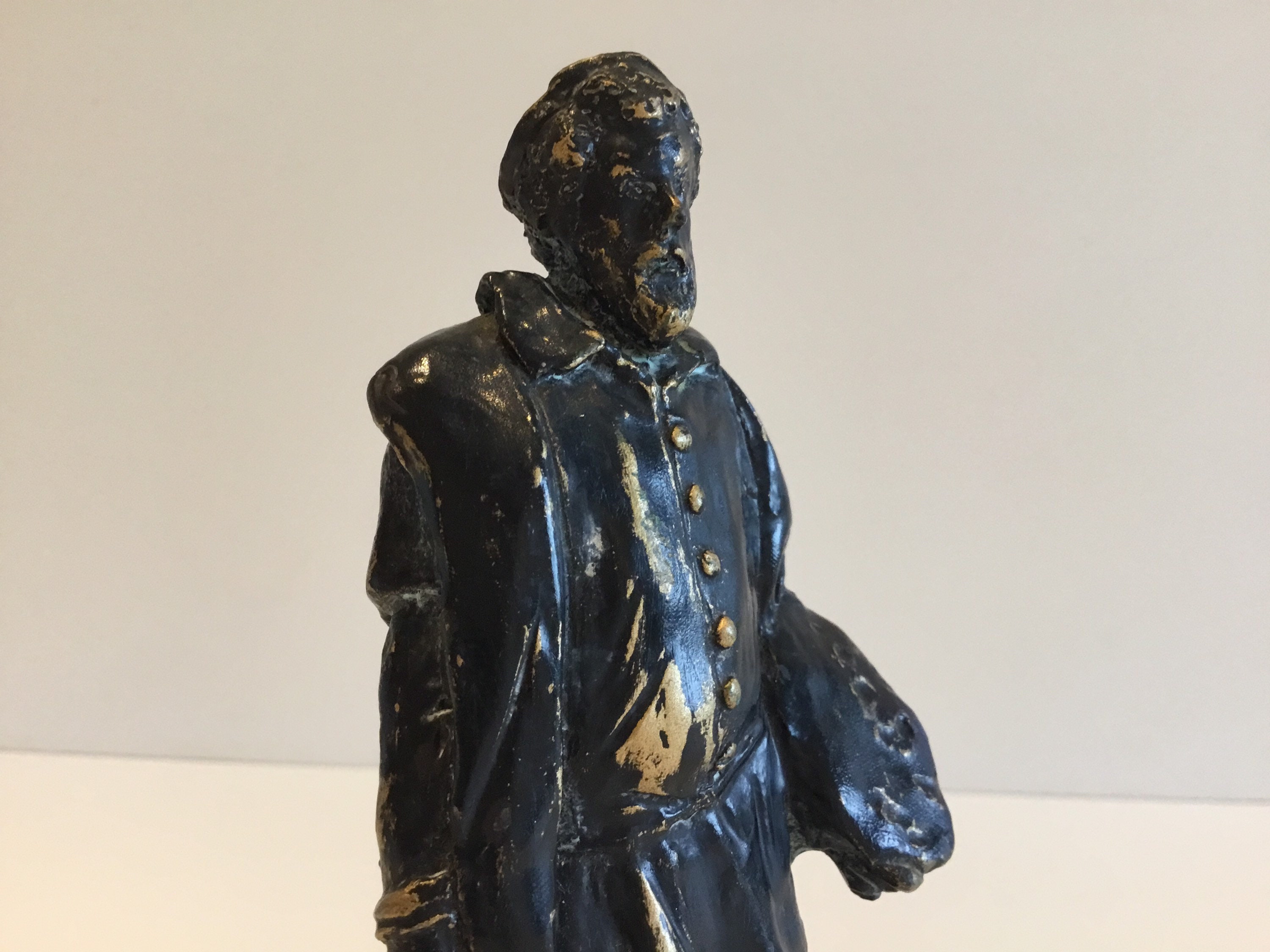 Vintage Italian Statuette – “Correggio” by Tirabassi (1950s, Florence) — photo 6 of 7