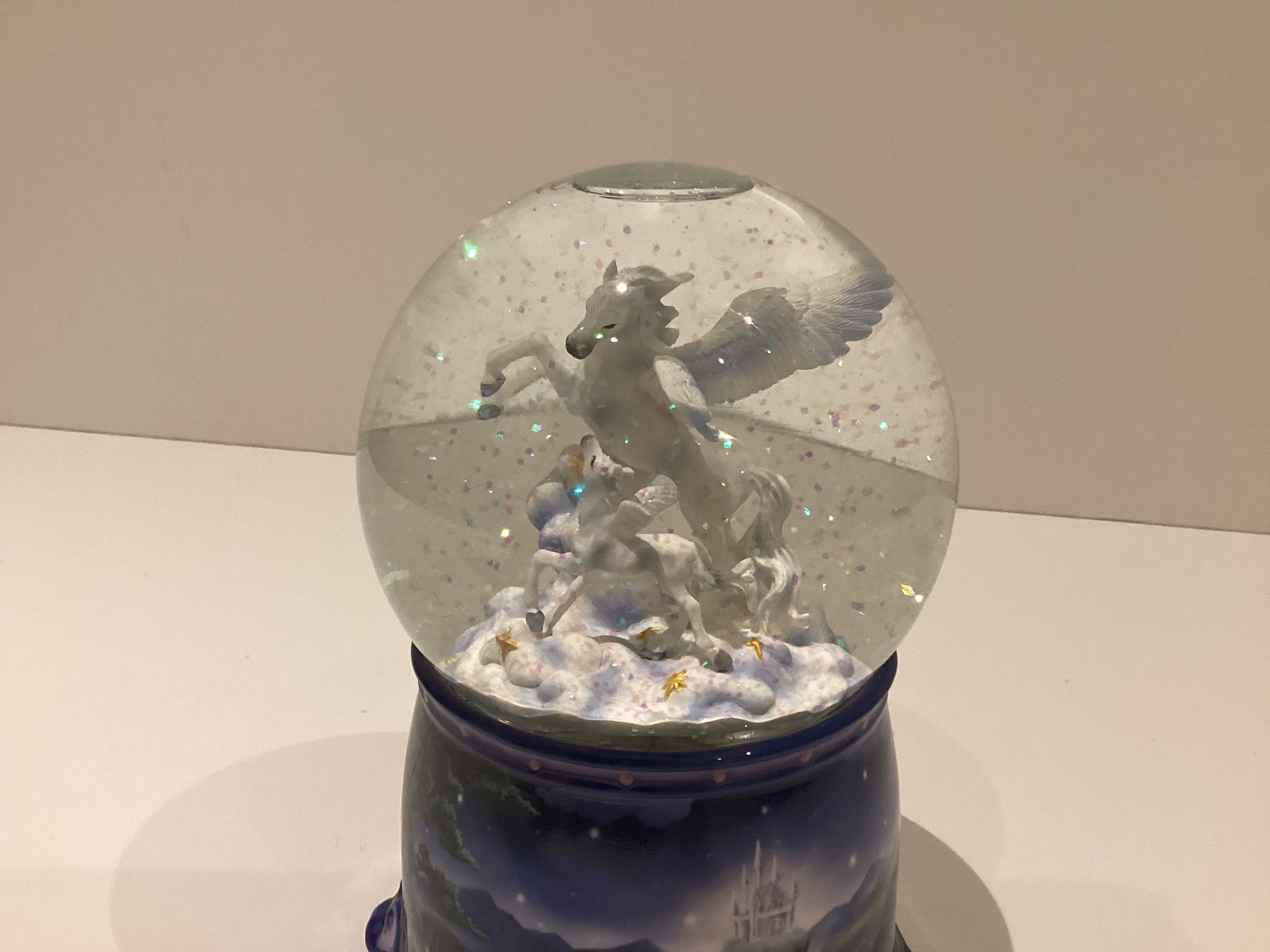 Vintage Musical Sphere | Rotating Pegasus Glass Globe, "Magic Flute" Melody Working — photo 4 of 10