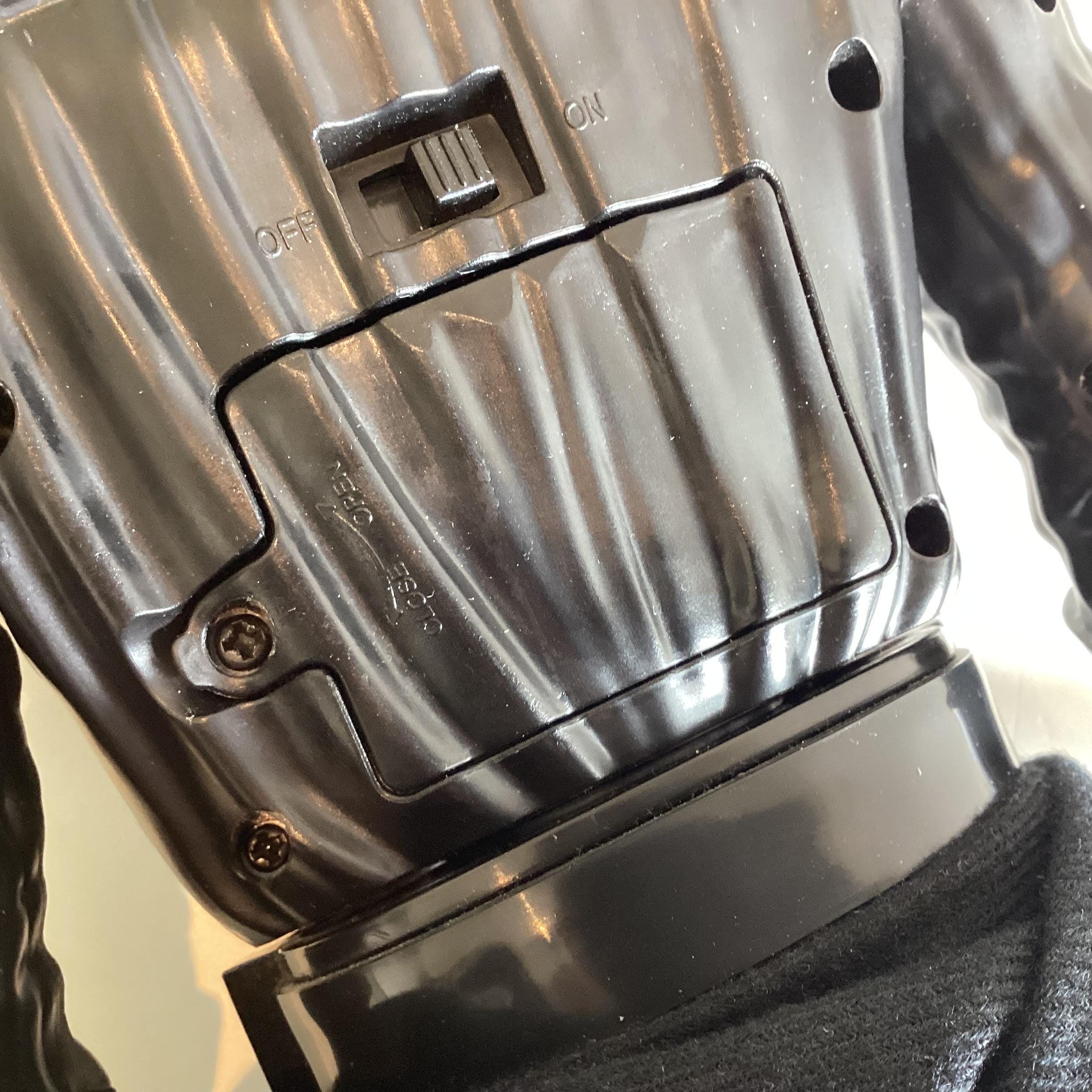 Vintage Star Wars Figure (2016) Darth Vader Electronic, Jakks Pacific Movable Sound Lightsaber — photo 11 of 11