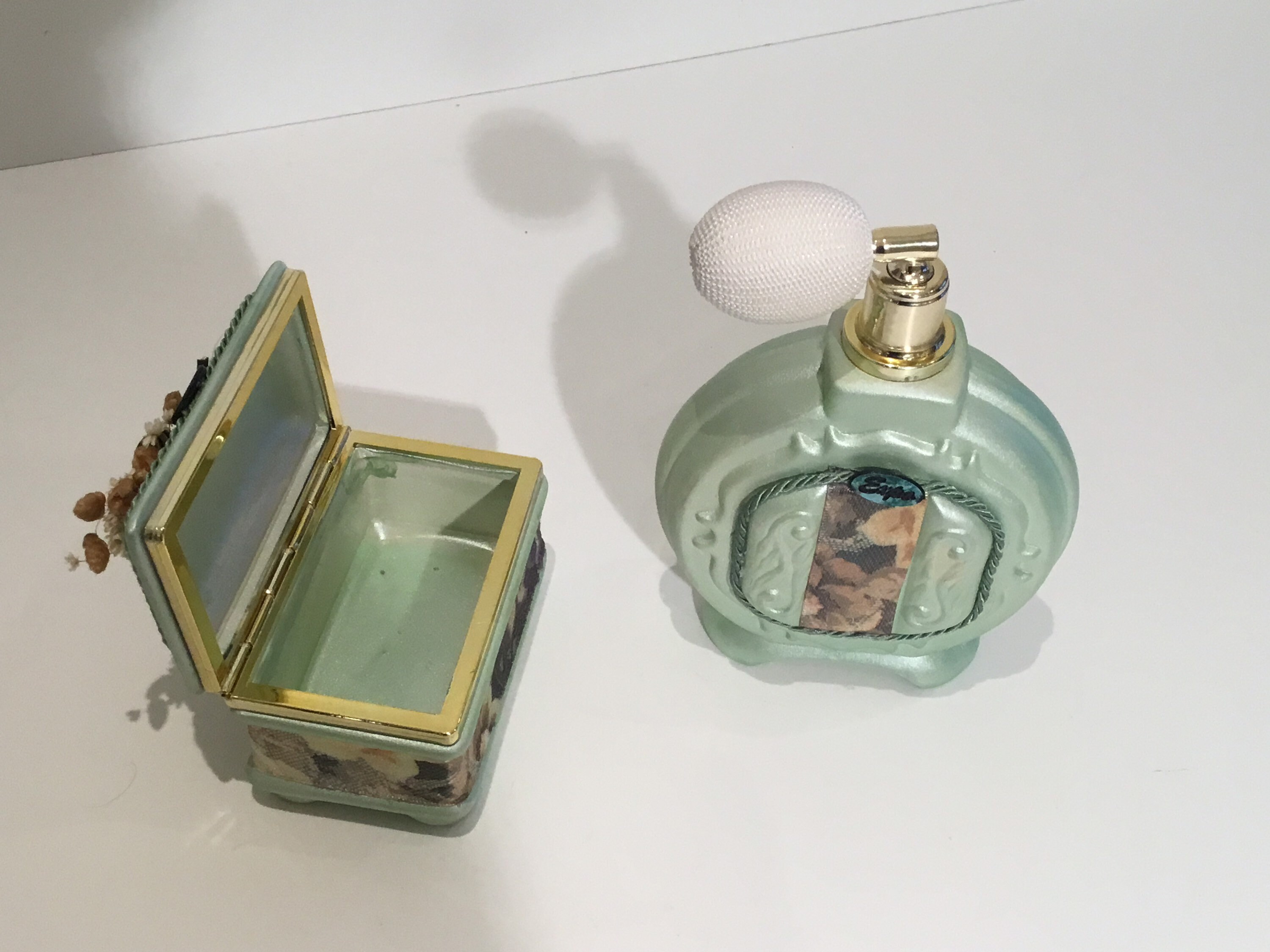 Vintage Capodimonte Box And Perfume Holder | 1950s Made In Italy — photo 5 of 7