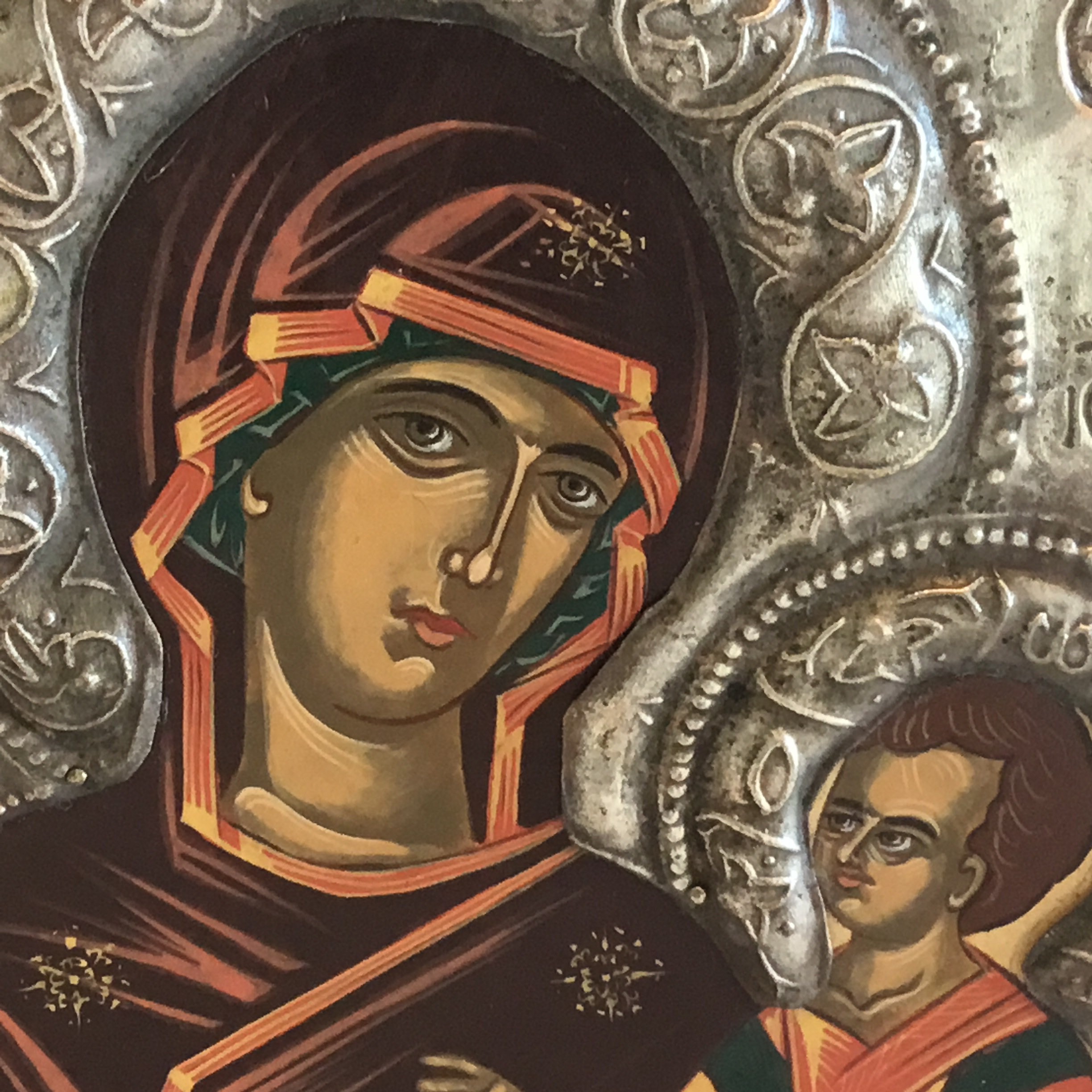 Vintage Greek Icon – Saint Mary Odigitria (1950s) Madonna with Child, Silver-Plated Wood Panel — photo 6 of 10