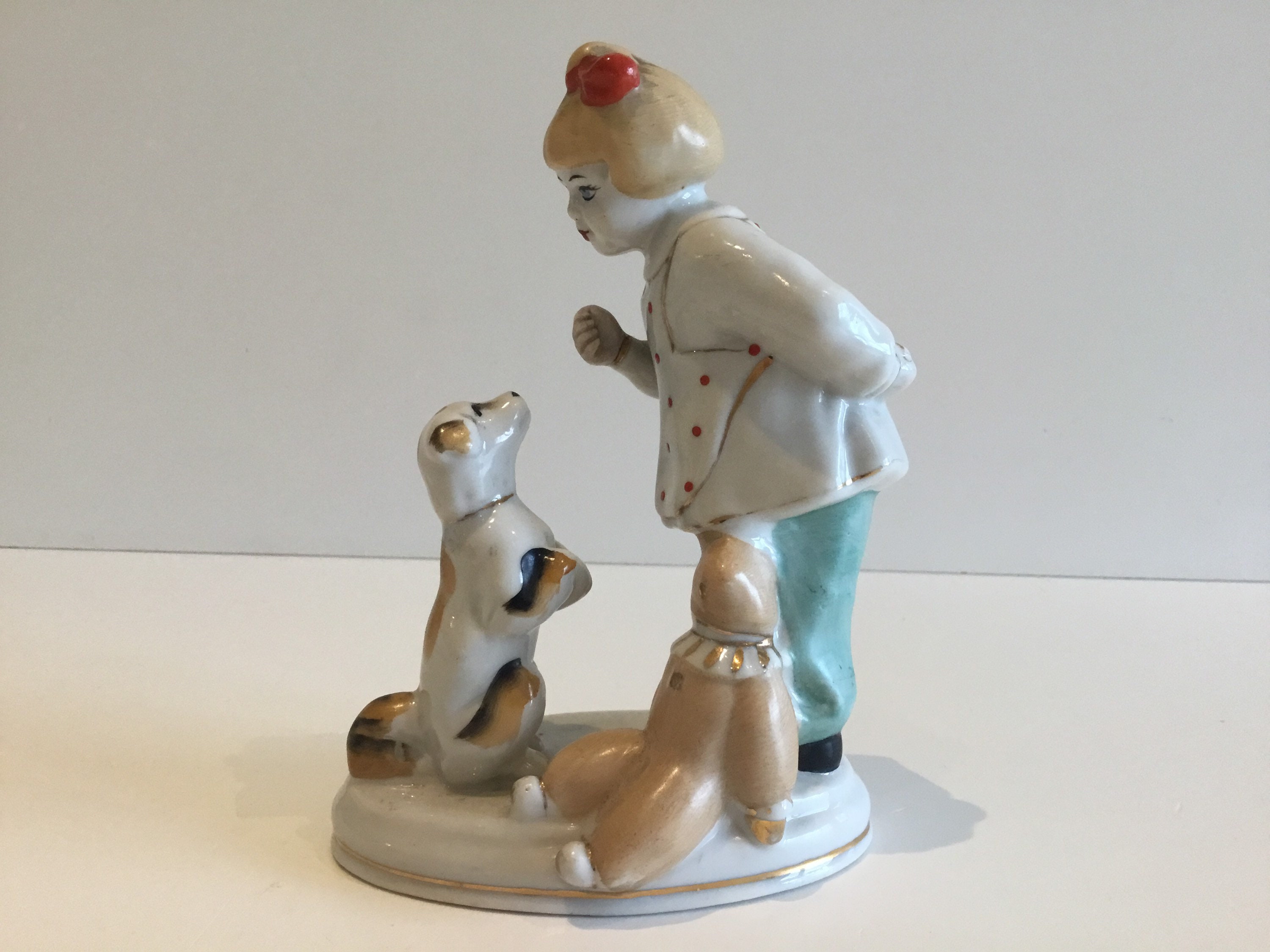 Vintage Porcelain | 1950s Girl with Dog Figurine, Kiev Ceramic Art Factory — photo 5 of 8