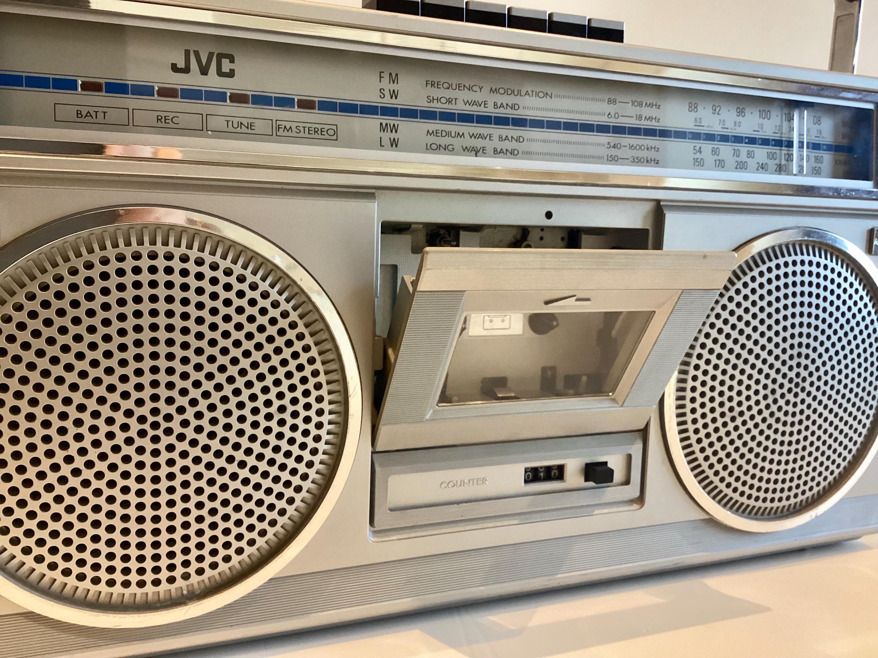 Vintage Boombox | JVC RC- 555 L (Japan 1980s) Stereo Radio Cassette Recorder, Working — photo 11 of 11